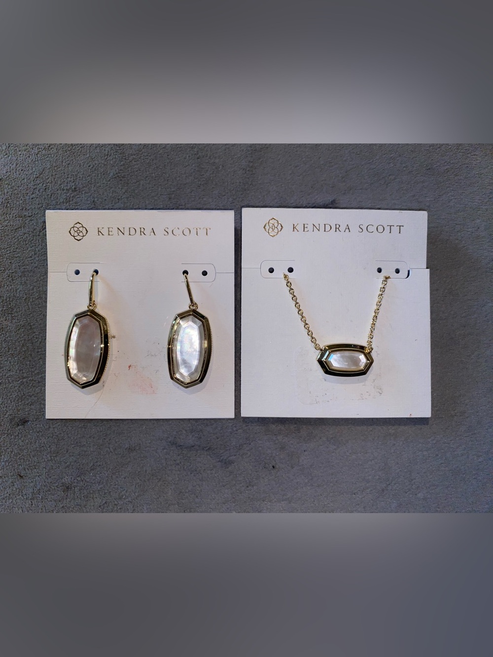 Kendra Scott Gold w/Ivory MOP Elisa Bezel Necklace & Earrings Set $165
